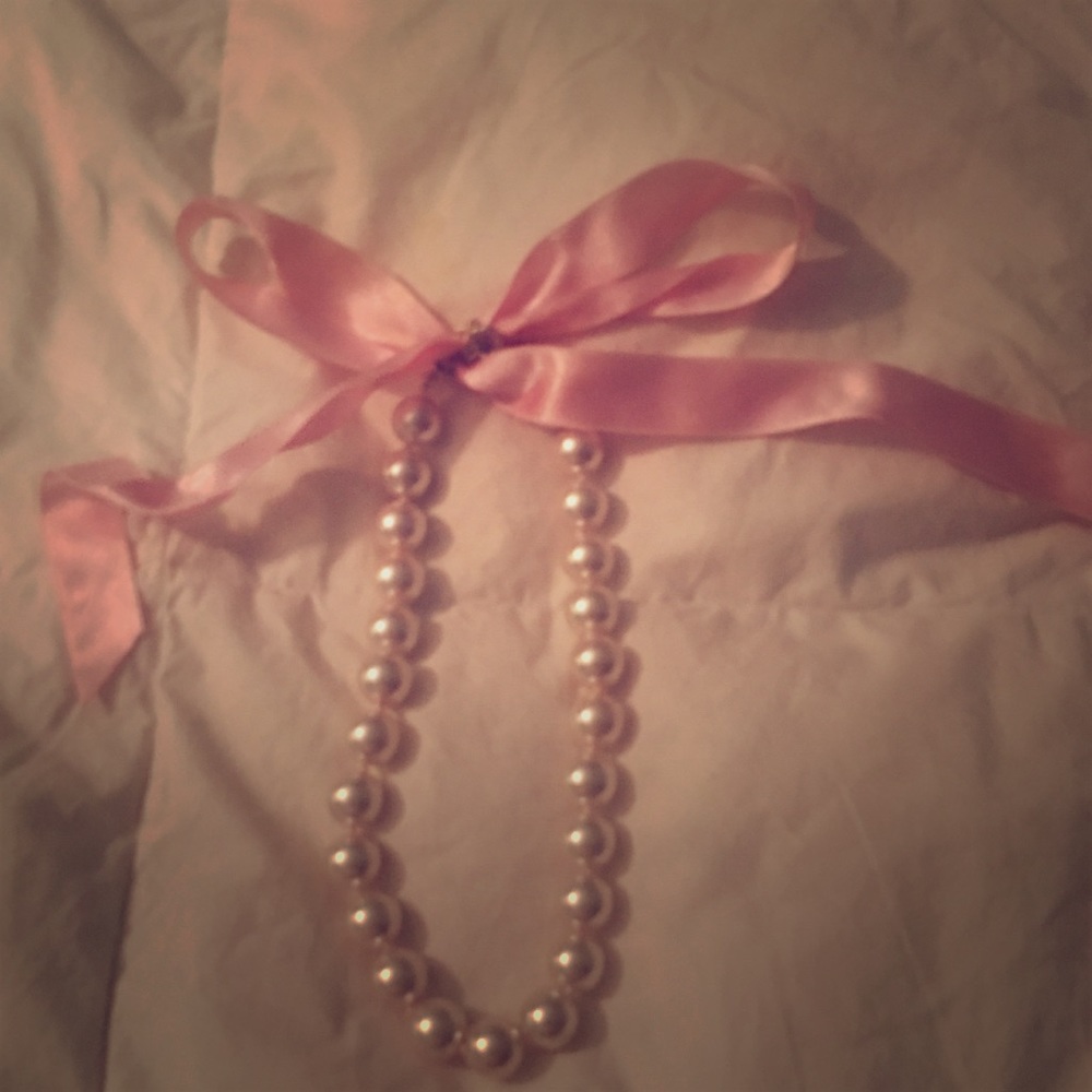 Pink pearl necklace